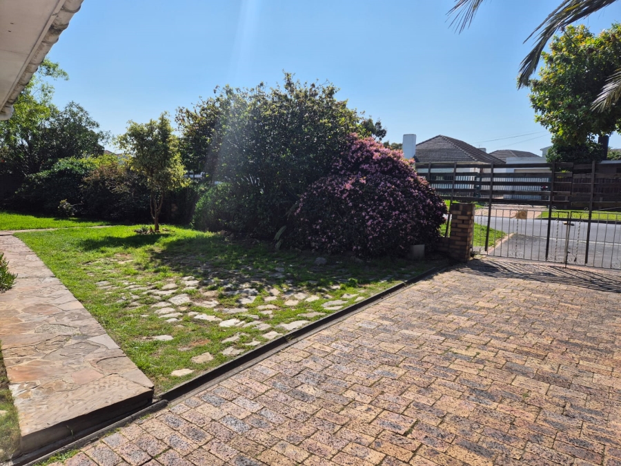 3 Bedroom Property for Sale in Thornton Western Cape